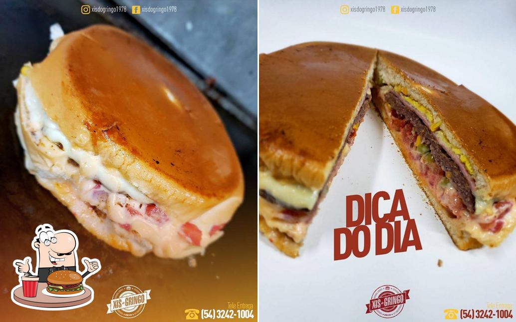 Delicie-se com um hambúrguer no Xis do Gringo