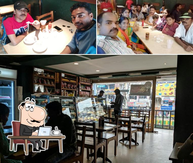 Check out how 4 Seasons looks inside