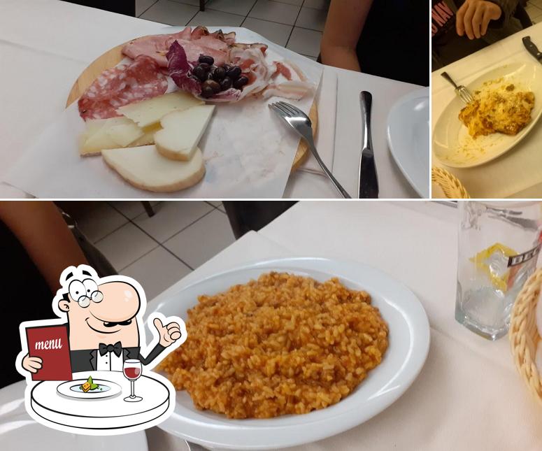 Cibo al Ristorante Bar Pizzeria "Al Viale"