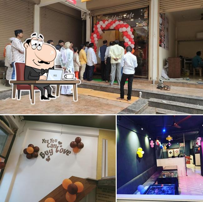 Among various things one can find interior and exterior at Buddyzz Cafe
