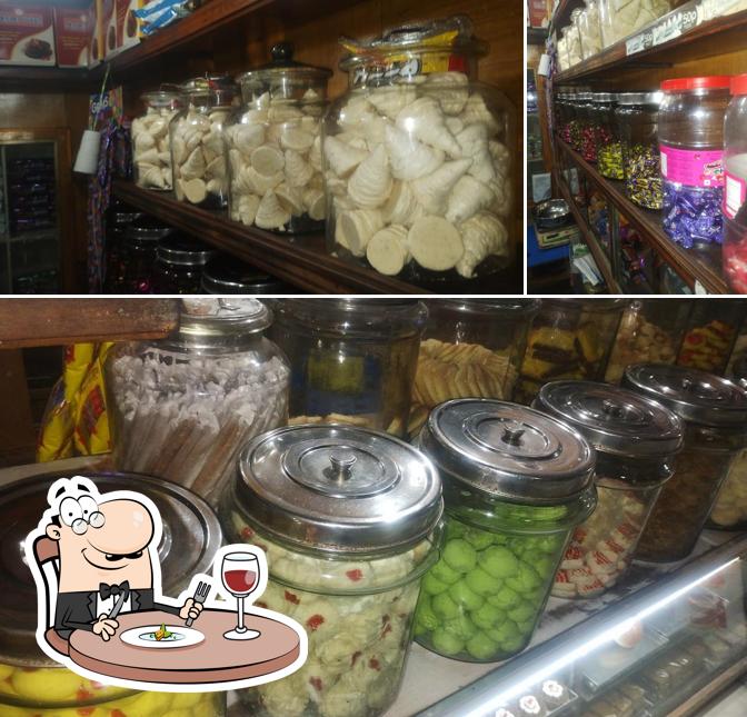 Food at ARUNA BAKERY