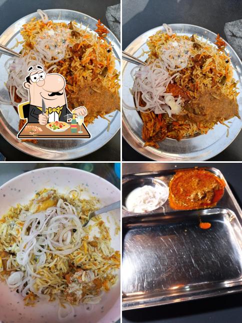Pad thai at Khan Biryani Centre