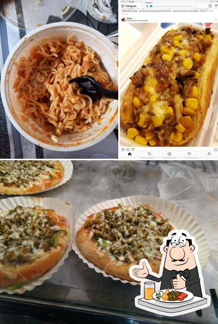 Meals at Shawarma den