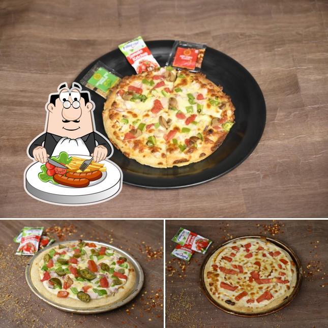 Food at Pizza Hot