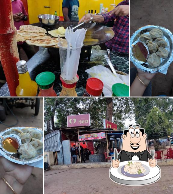 Dumplings at Hridaye MoMo