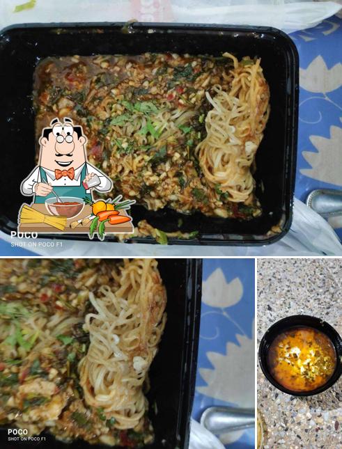 Spaghetti bolognese at Kook Doo Cook