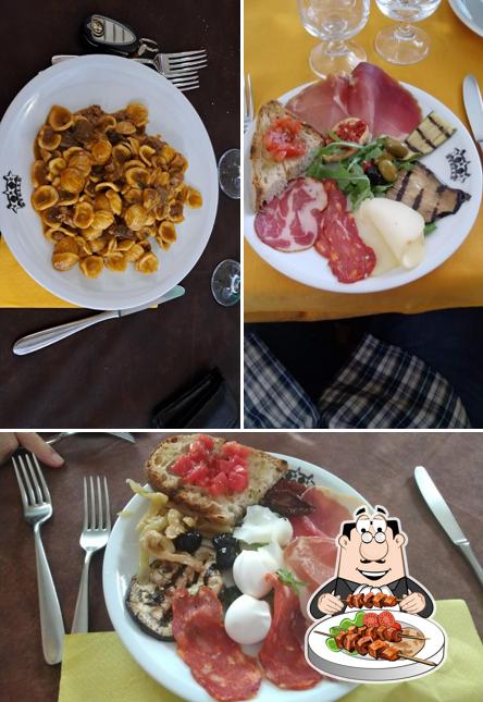 Cibo al Ristorante b&b Tre Stelle B&B 1a Categoria stanze dotate di bagno privato Pensione completa Mezza pensione