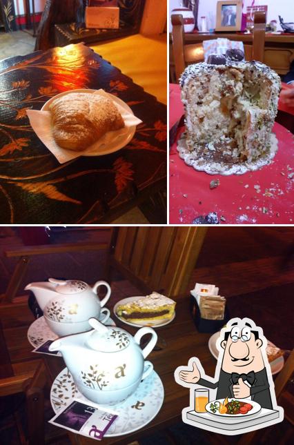 La immagine della cibo e tavolo da pranzo di Magrì