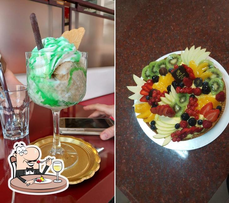 Platti al Gelateria Delle Terme