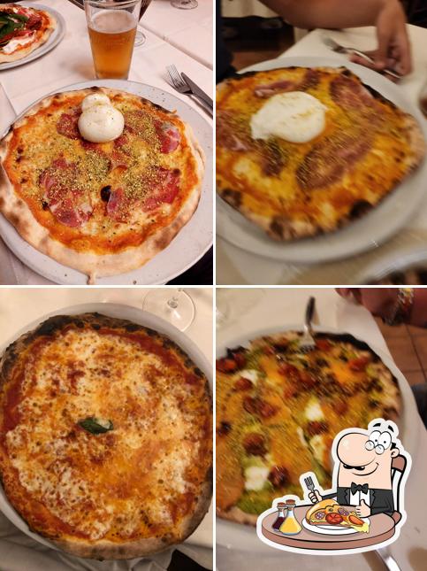 Ordina tra le molte varianti di pizza