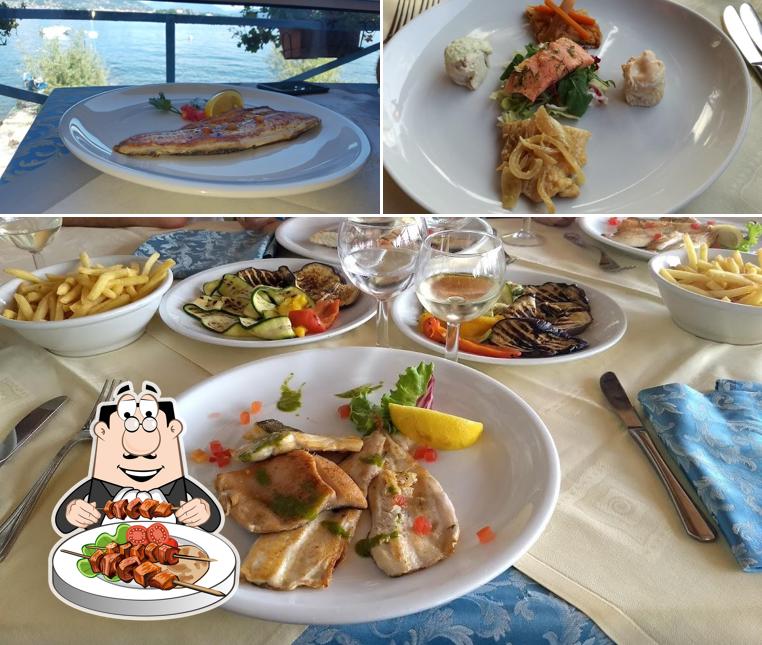 Platti al Ristorante Italia Isola dei Pescatori Stresa