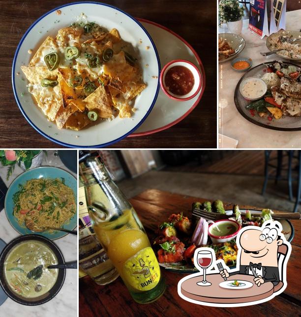 Meals at Bunta Bar Live