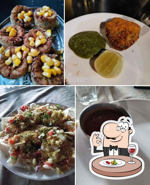 Food at Dara's Dhaba