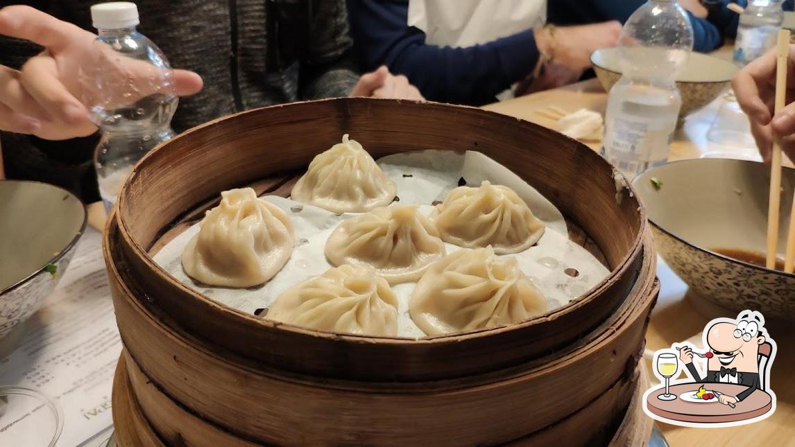 Platti al Oh Crispa! 生煎馒头 Chinese Street Food