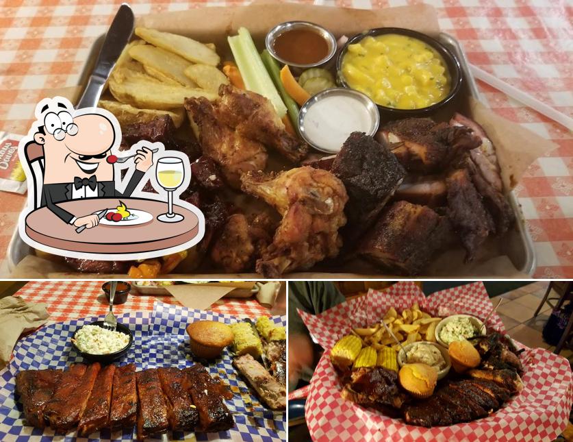Famous Dave S Bar B Que Greenfield Menu