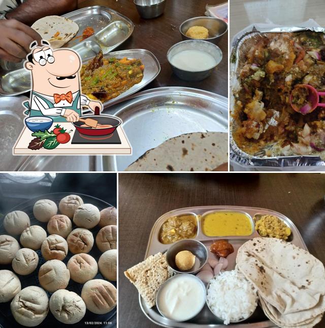 Chicken curry at RAJASTHANI BHOJANALAY