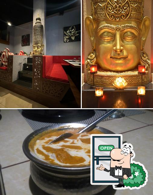 THE ROCKYARD is distinguished by exterior and food