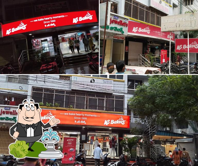 The exterior of KS Bakers