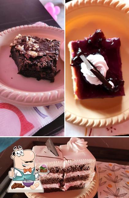 MASK Cake Studio serves a variety of desserts
