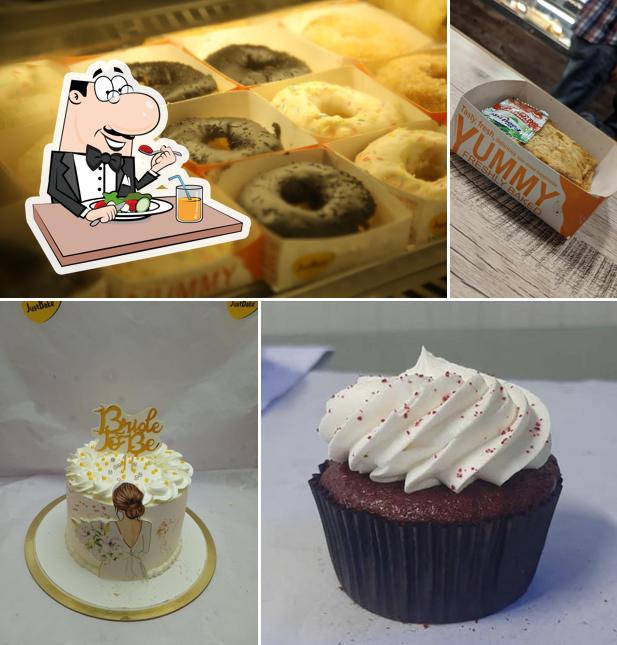 Meals at Just Bake, Acharya College