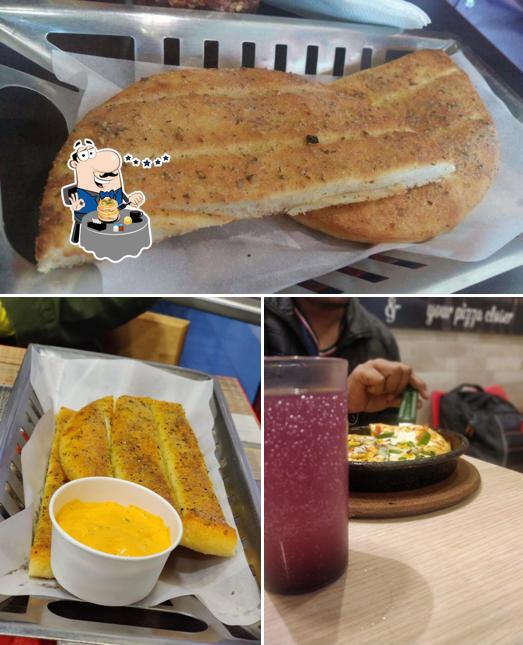 Meals at Pizza Hut Cyber Greens, Gurgaon