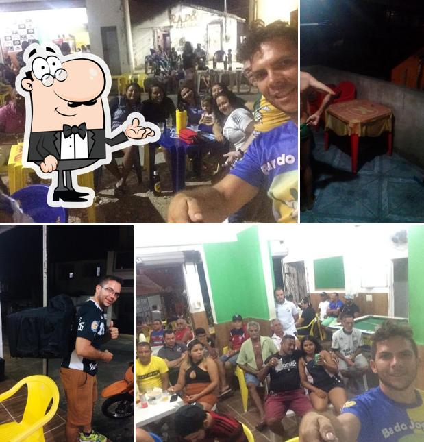 Veja imagens do interior do Bar Do Jogador