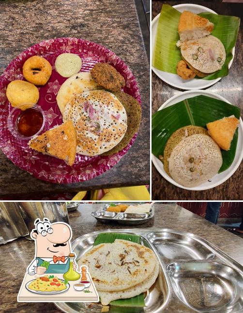 Food at Kona Seema Tiffins -Maharaja's