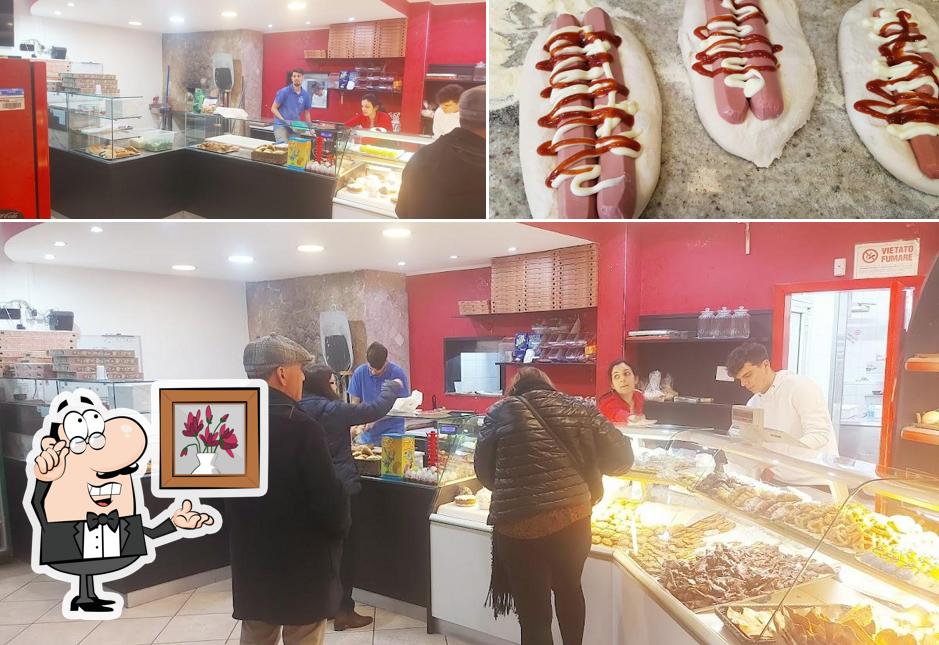 La immagine di interni e cibo da Panificio La Spiga di Grano