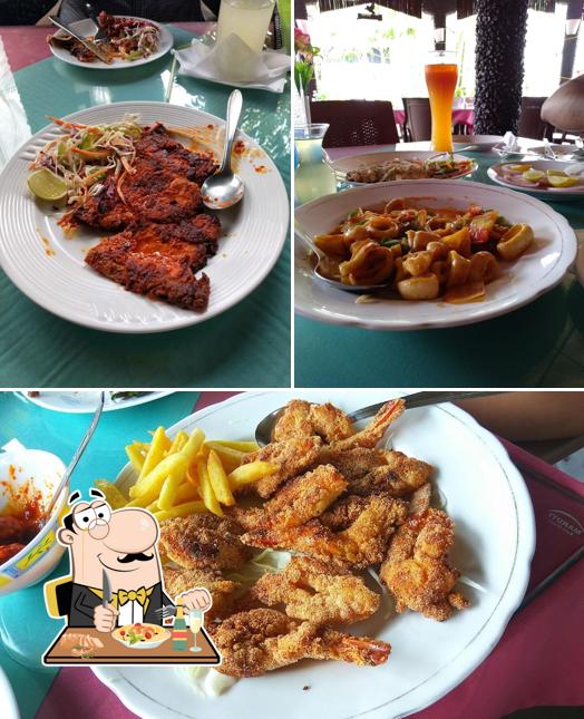 Meals at Claudi's Corner