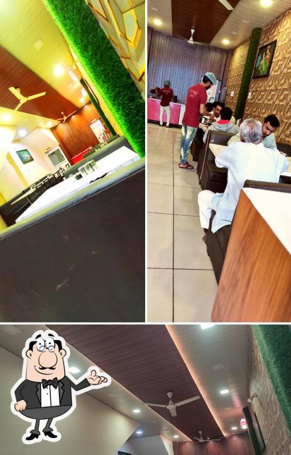 The interior of Pakwan thali