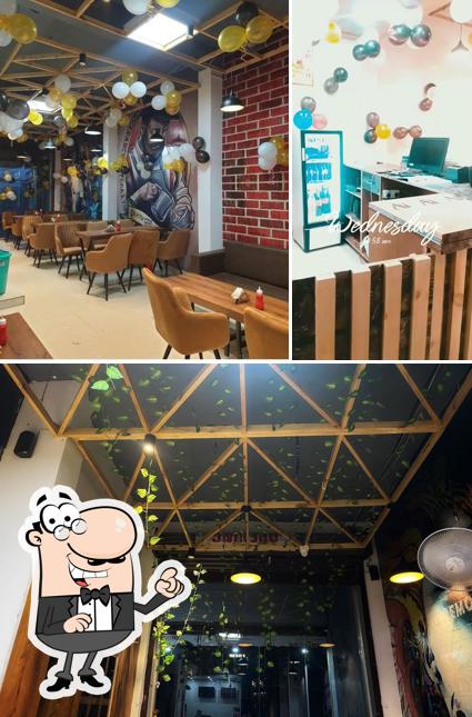 The interior of Pizza boss pehowa