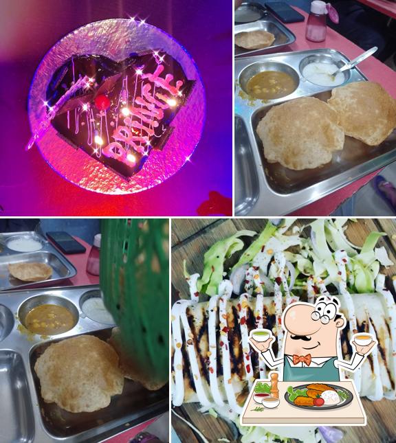 Meals at Meet and Treat Cafe