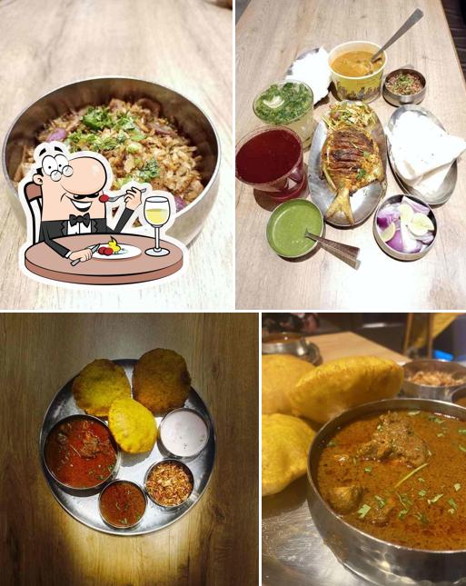 Food at Mi Hi Koli