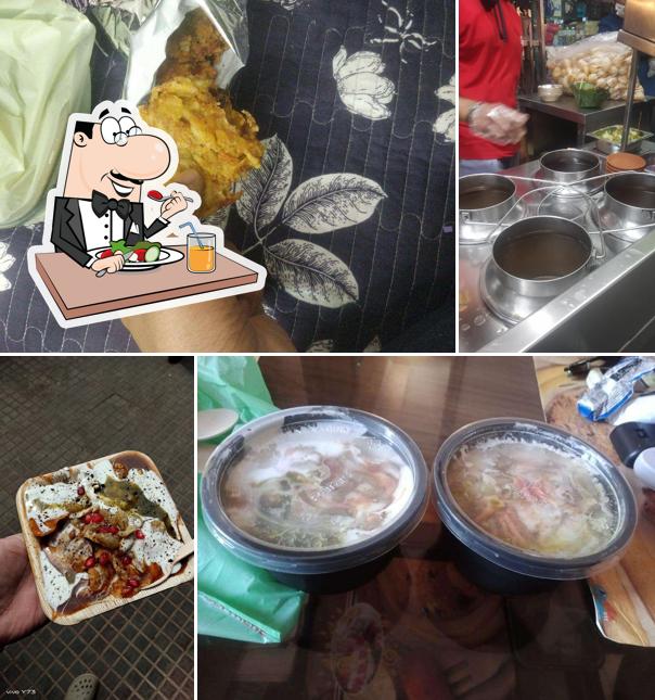 Meals at Ram Chaat Bhandar (Ambala wale)