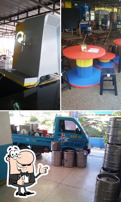 Look at the picture of Bar do Pistolinha