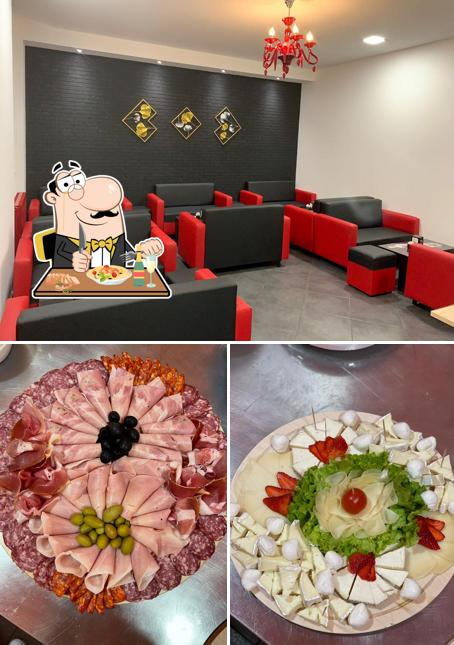 Questa è la foto che raffigura la cibo e interni di Alex Bar