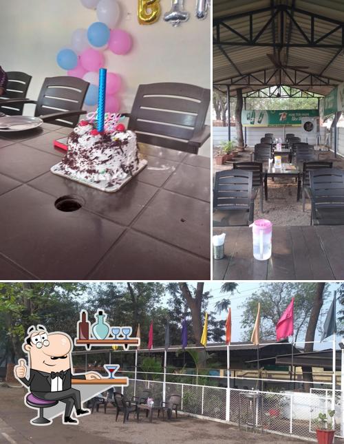 This is the image depicting interior and food at Bhajan Singh Dhaba