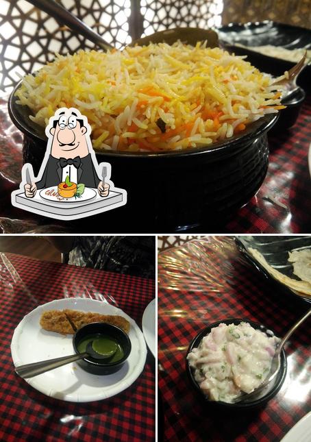 Food at Majlis Darbar Family Restaurant Camp