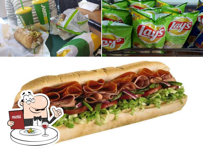 Food at Subway Paldi