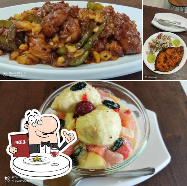 Food at Meet and Eat cafe