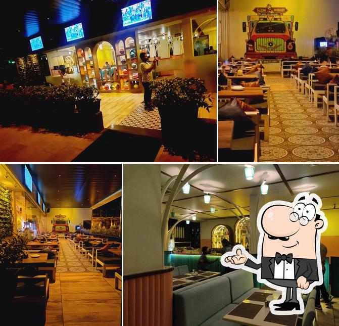 The interior of SUKHI DA DHABA