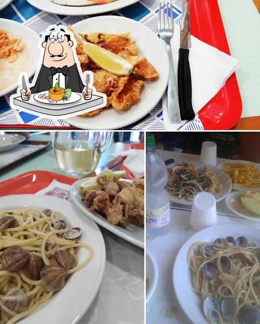 Cibo al Ristorante Tavola Calda Gioia 2