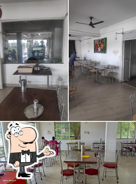 The interior of Hotel Pugazhin Vasanta bhavan