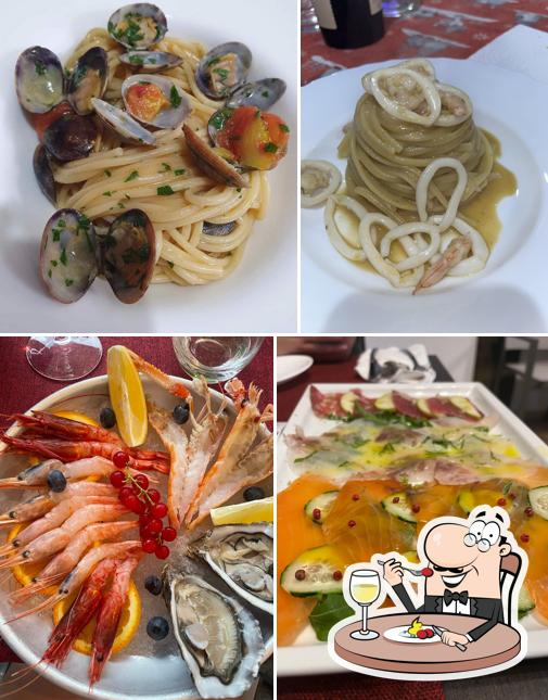 Cibo al Ristorante La Piccola Gemma (Specialità Carne e Pesce)