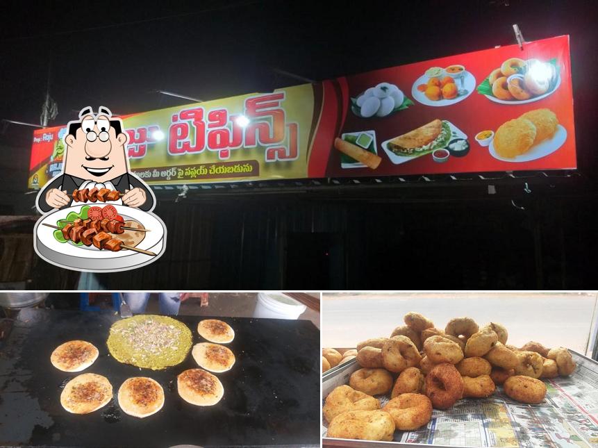Food at Raju's Tiffin's