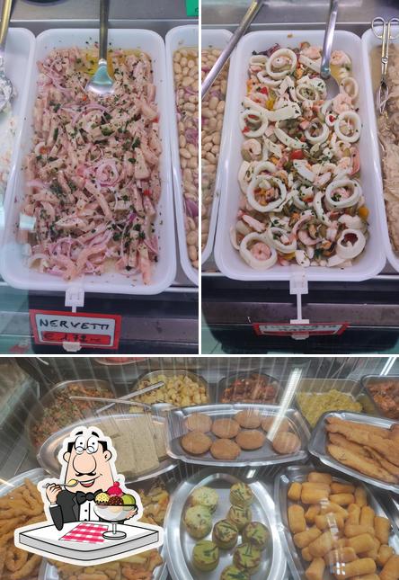 Rosticceria Gastronomia Barili Alessandro Alessandro Barili offre un'ampia selezione di dessert