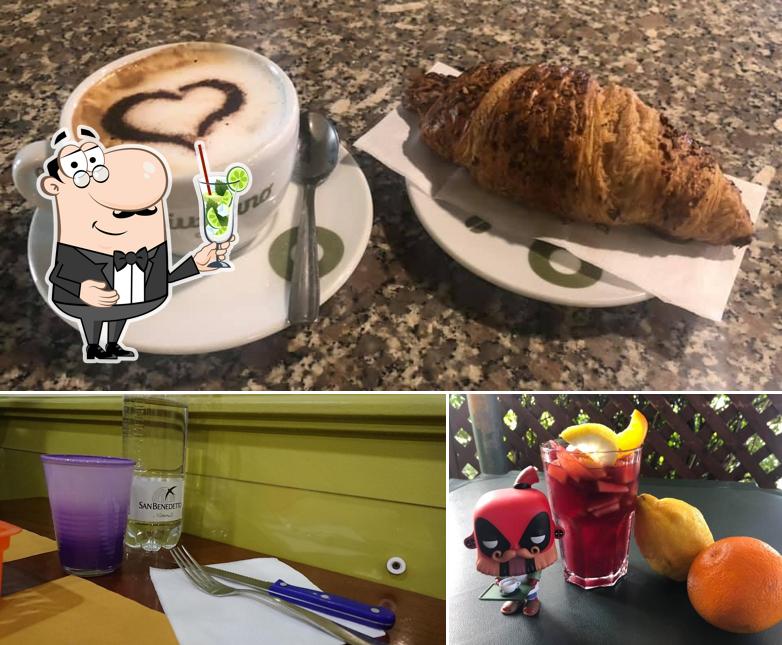 Goditi qualcosa da bere a Caffè Della Stazione