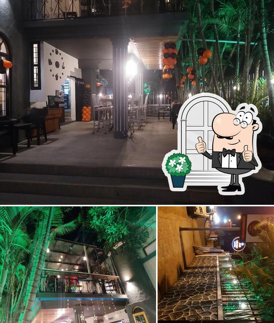 Check out how Coffee Junction 24hrs looks outside