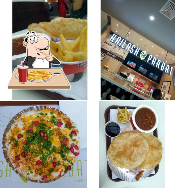 Order fries at Kailash Parbat