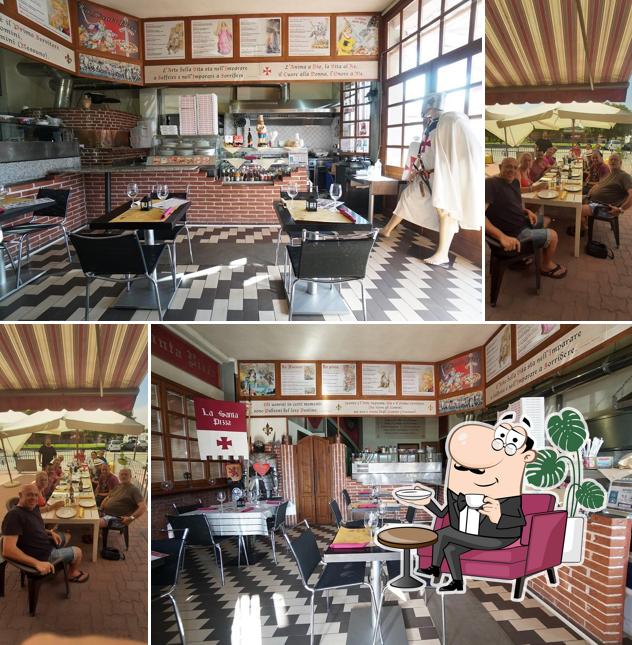 Gli interni di La Santa Pizza